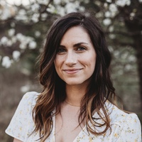 Photo of author Adrienne Young